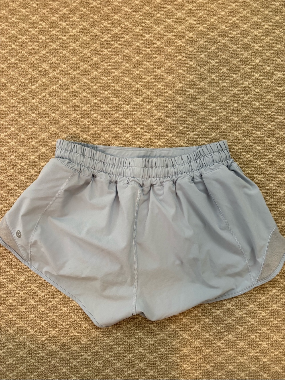 Lululemon Hotty Hot shorts 2.5’’ size 2 pack of 3 - Picture 3 of 7